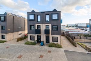 Photo 1- click for photo gallery